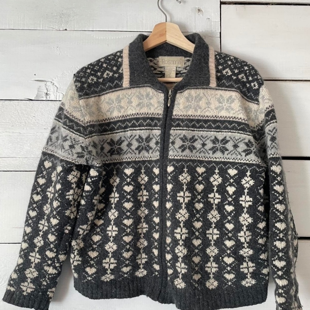 Lamswool and Angora Wool Blend Sweater